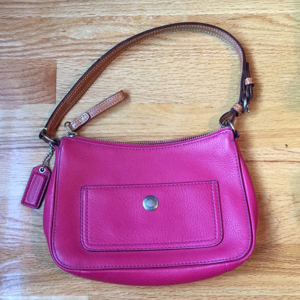 Coach Leather Handbag in Pink